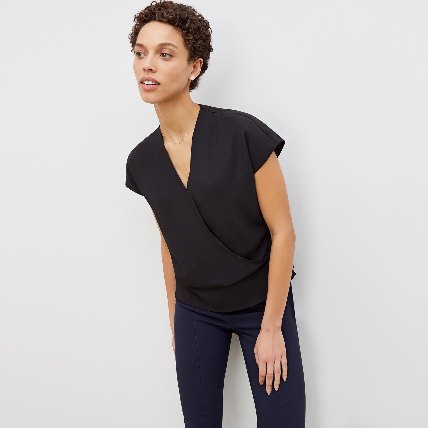 Antonia Top - Eco Soft Wave :: Black