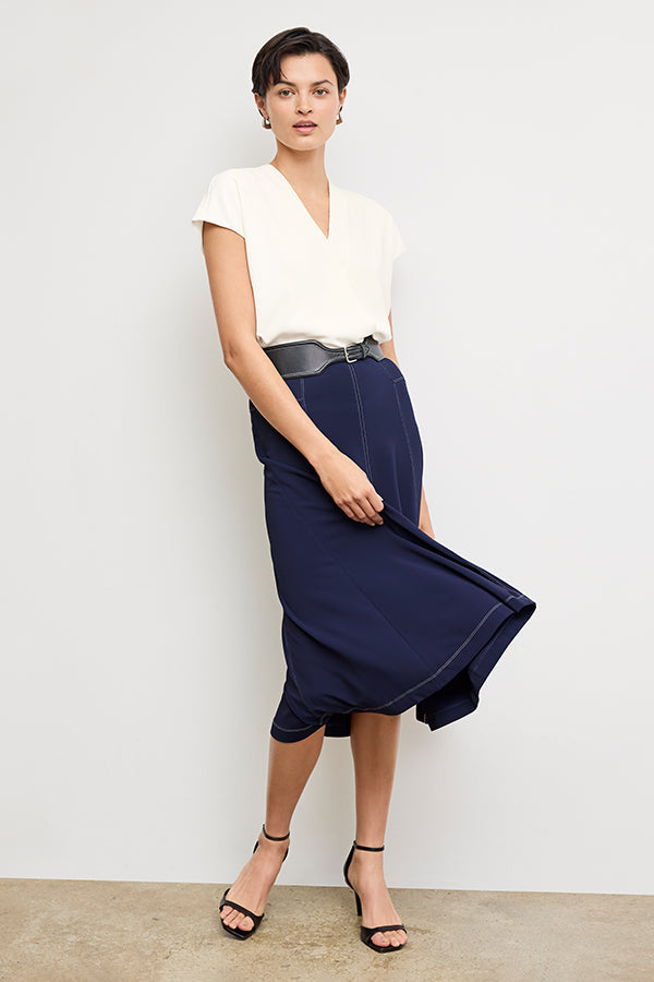 Antonia Top - Eco Soft Wave :: Ivory