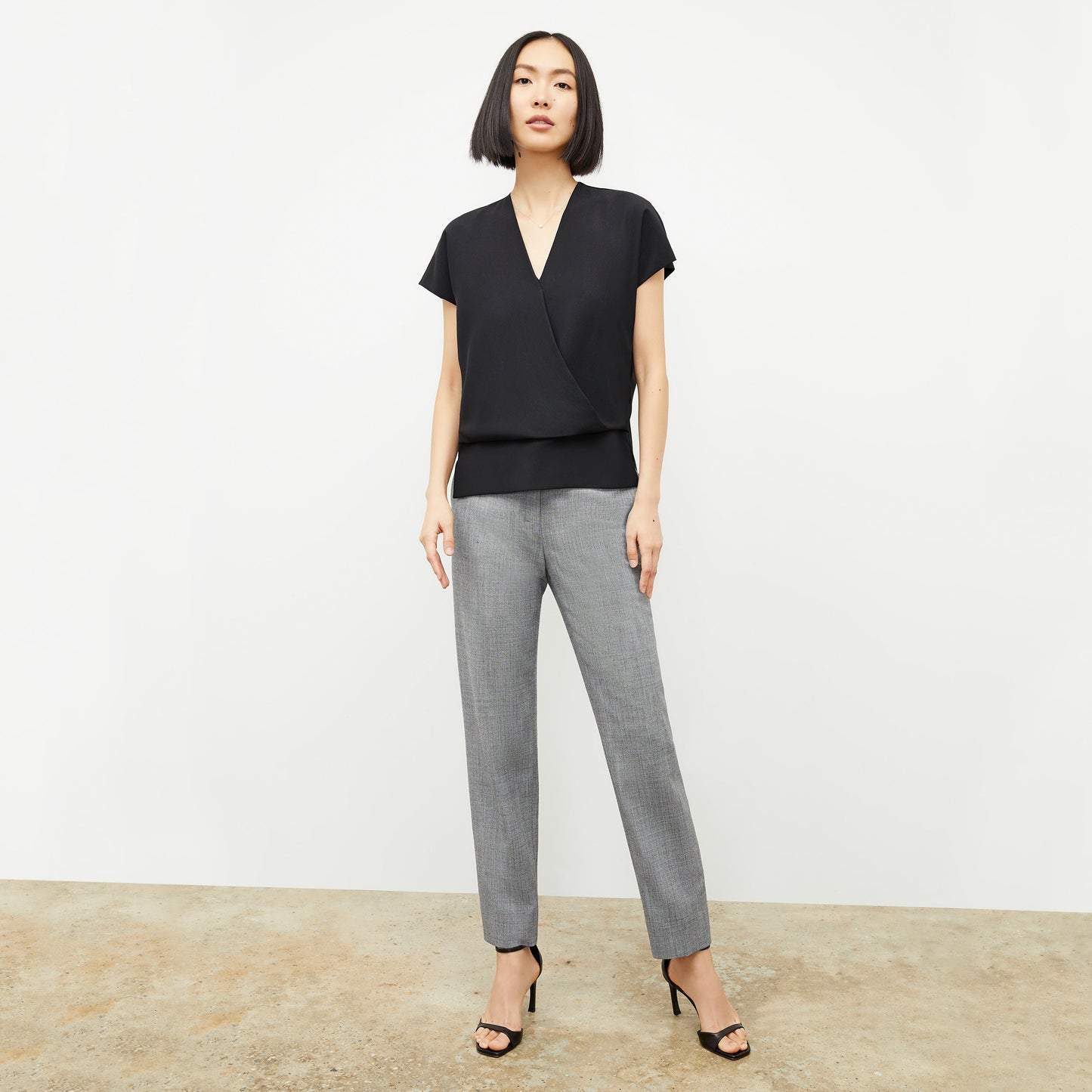 Antonia Top - Eco Soft Wave :: Black