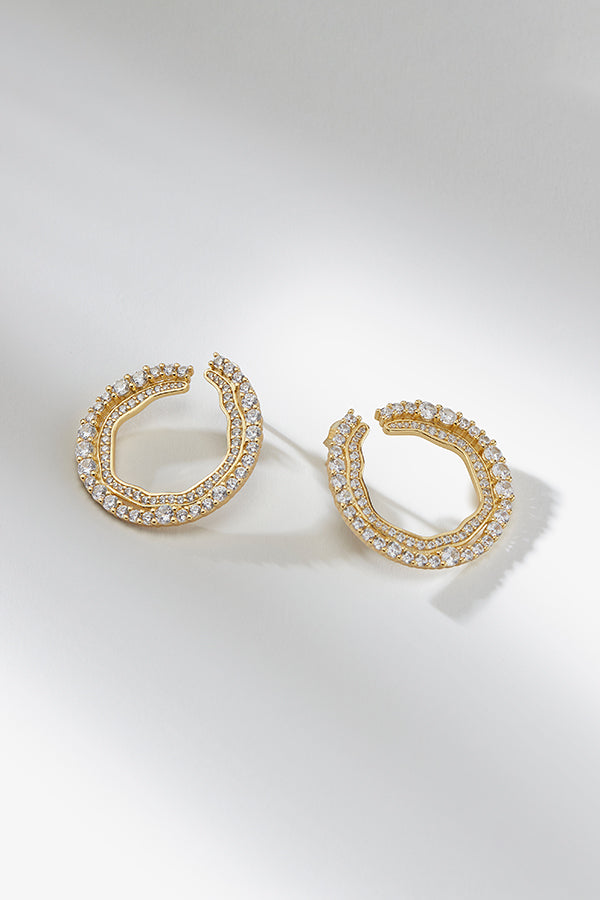 Yang Earrings :: Gold