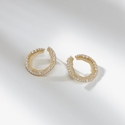 Yang Earrings :: Gold