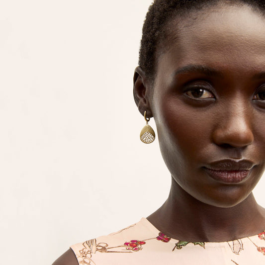 Benia Earrings :: Gold