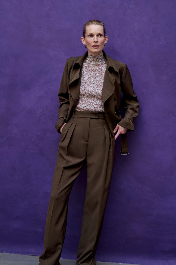 Bia Pleated Trouser - Air Twill :: Date